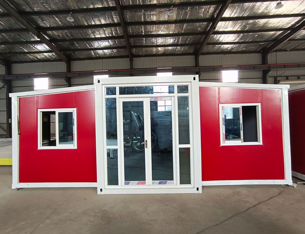 two wings expandable container house